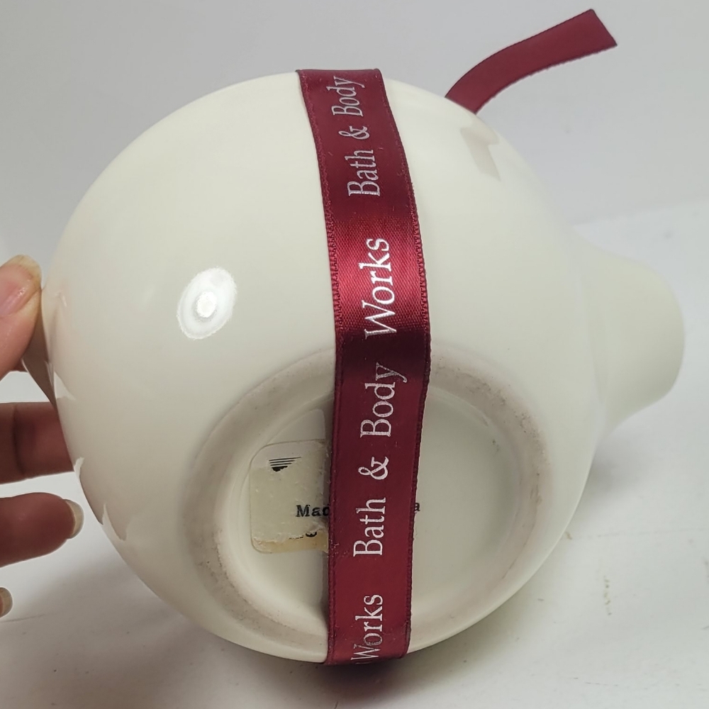 Bath & Body Works White Ceramic Oil Warmer - Picture 6 of 9
